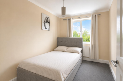 Bedroom 3.png