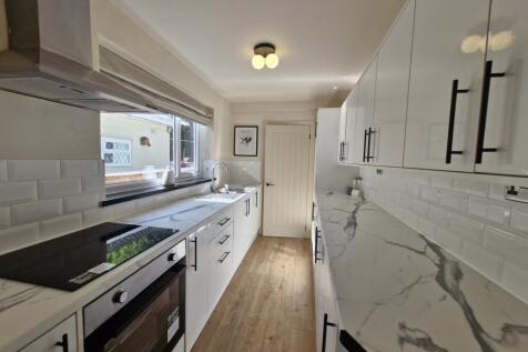 Weaver Street, Winsford, Cheshire West And Chester photo 4
