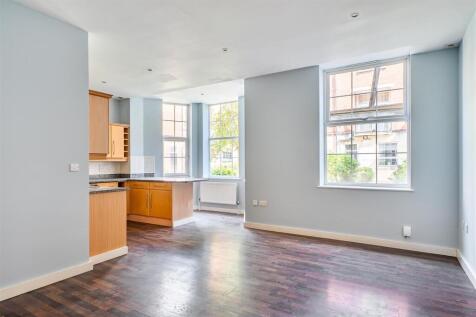 Lounge/Diner/Kitchen