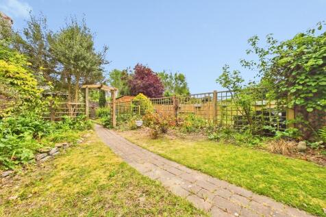 3cafc509-CAM01085...