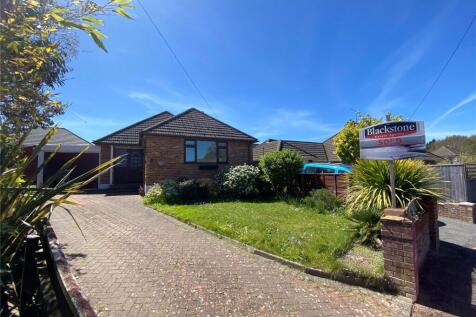 Bournemouth, BH10 - property photo