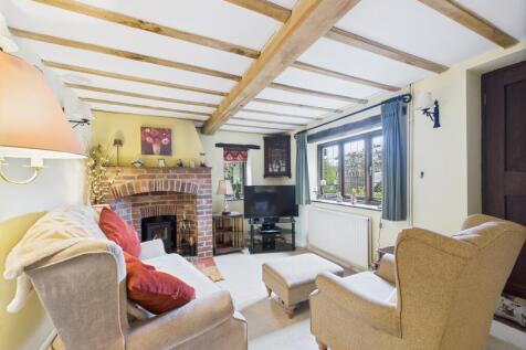 CAM02909G0-PR0428-STILL005