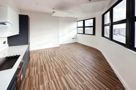 Waterside House photo 4