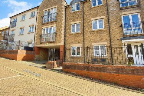 Banbury, OX16 - property photo