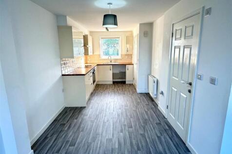 3 Palm Court Kitchen