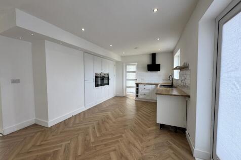 Malpas Road, Newport,  photo 5