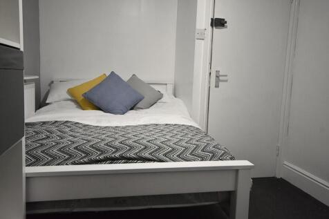 BEDROOM2 1