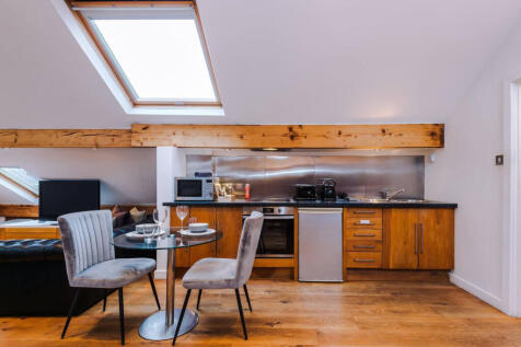 mellorroad30mellorroad307ab7de27-af79-4fe9-bc39...