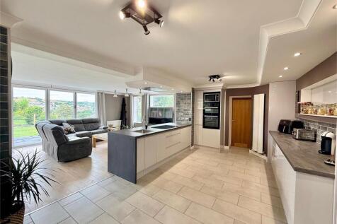 Open Plan Living.jpeg