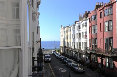2, 11 Charlotte Street (3).JPG