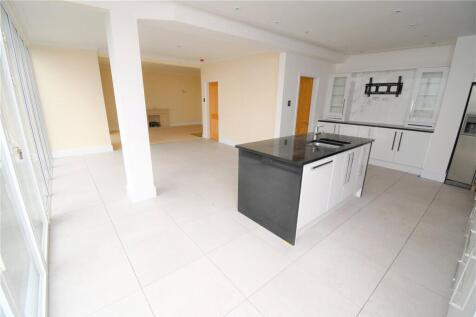 Oldfield Way, Heswall, Wirral photo 5