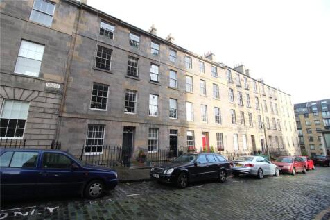3 Bedroom Flat in EH1 3NX