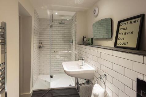Hotel for sale Image 4
