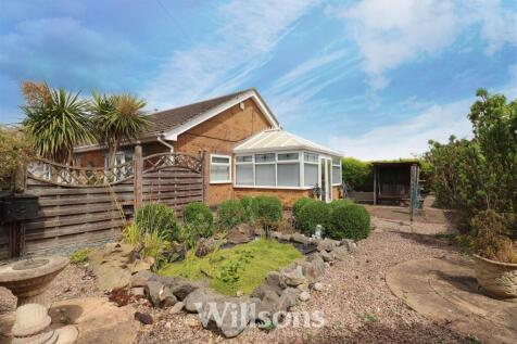 Side &amp; Rear Garden