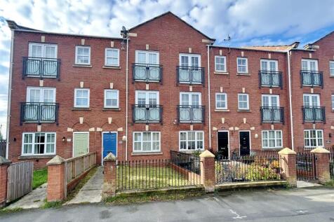 Selby, YO8 - property photo