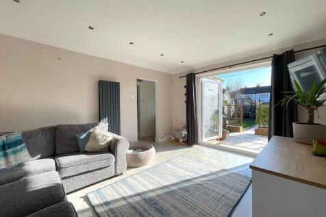 Living Room (1)