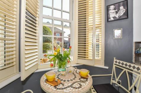 Internal Lifestyle Photograph