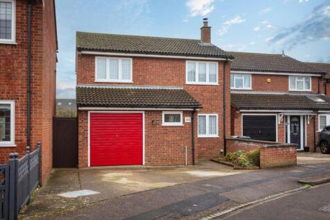 Shefford, SG17 - property photo