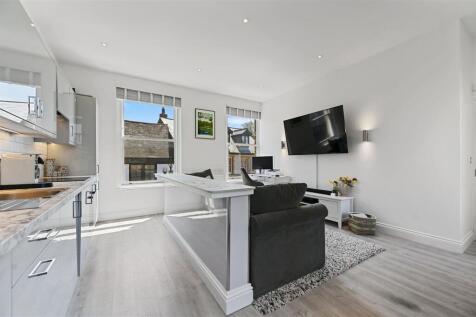 WH - 9 High Street - ReceptionA3 (1).JPG