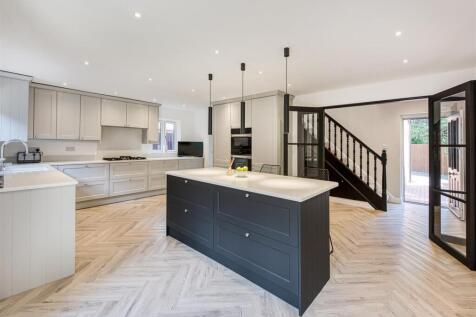 34 Ormes Lane, Tettenhall photo 4