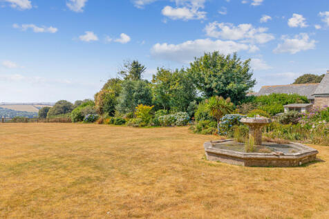 A08 - 7 Coleridge House, Chillington - 260724