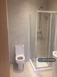 Purley, Purley, CR8 photo 4