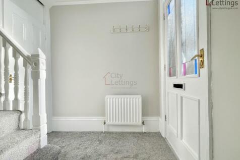 Park Street, Beeston photo 3