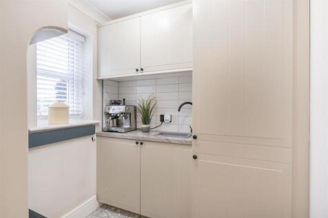 Ettrick House-18.jpg