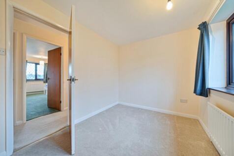 1393218-32-69405cd13bc1b-ARW-1