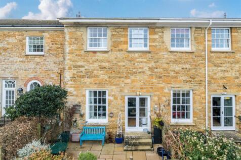 Rear Courtyard