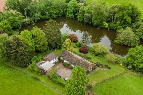 House &amp; Pond