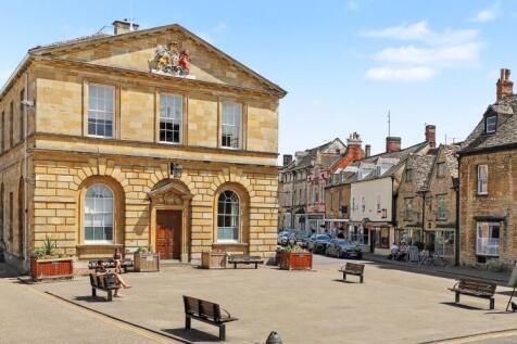 Town hall with en...