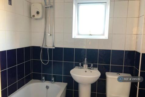 Upstair Bath