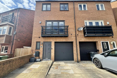 4 Bedroom Semi Detached for Sale