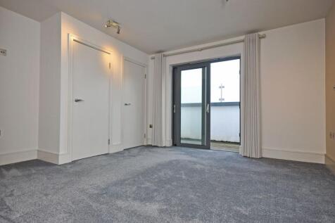 Priors Road, Cheltenham, GL52 photo 4