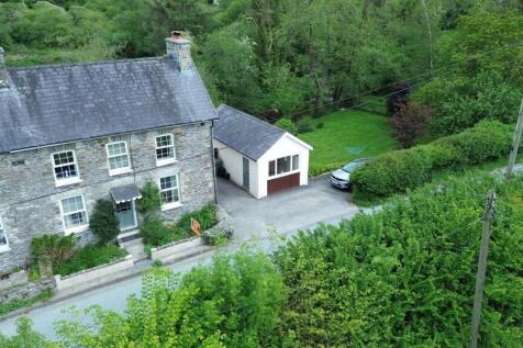 Llandysul, SA44 - property photo