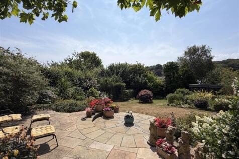 rear garden.jpeg