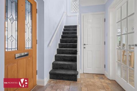 The Chimneys Middle Street Nazeing Waltham Abbey EN9 2LG via pro