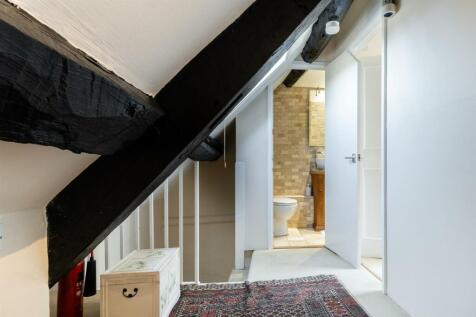 Second Floor Landing.jpg