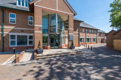 Chertsey Gate182.jpg