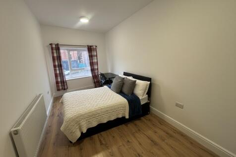Clifford Street - 4 bed, Radford, East Midlands, NG7 photo 5