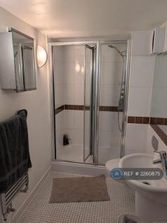Master Bathroom With Shower (Upstairs)