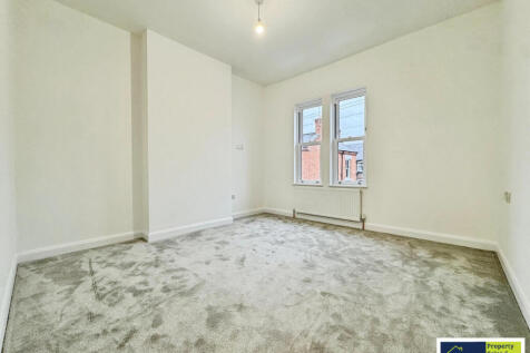 Bed 1 11¿10 x 11¿5