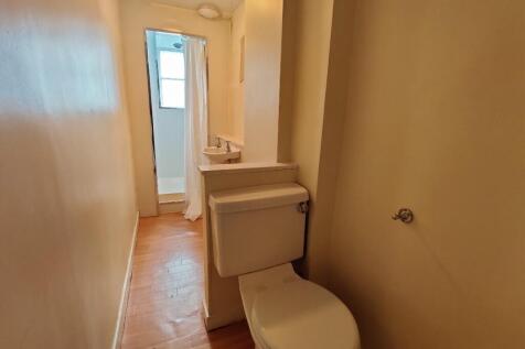 10_16218460245844.jp