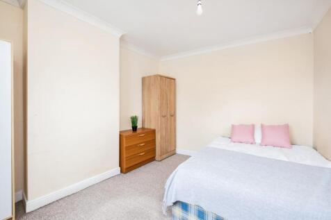 19 Dartmouth Avenue, Bath-12.jpg