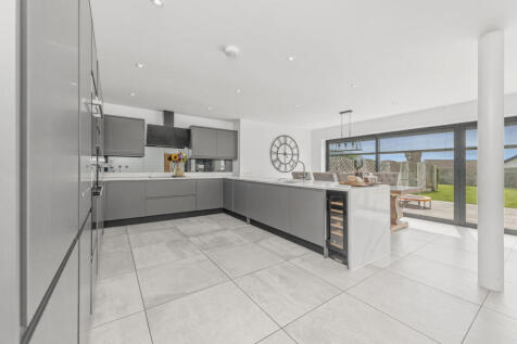 Kitchen/Diner/Family Area