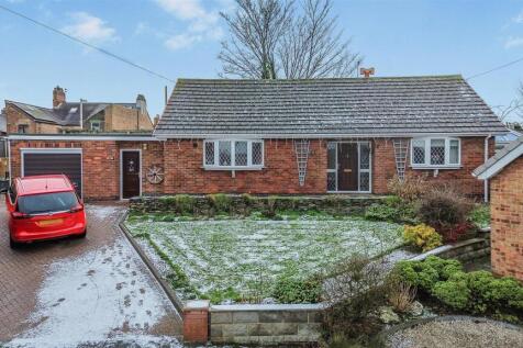 Winchester Drive, Midway (2).jpg