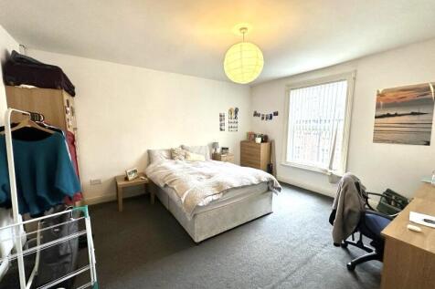 Brudenell Mount, Hyde Park, Leeds photo 2