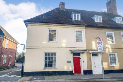 One bedroom Flat, Town centre photo 2