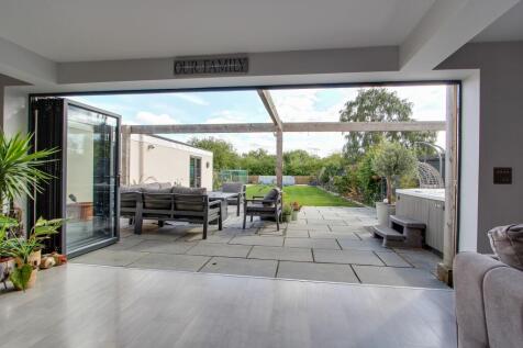 Kitchen/Dining/Family Room